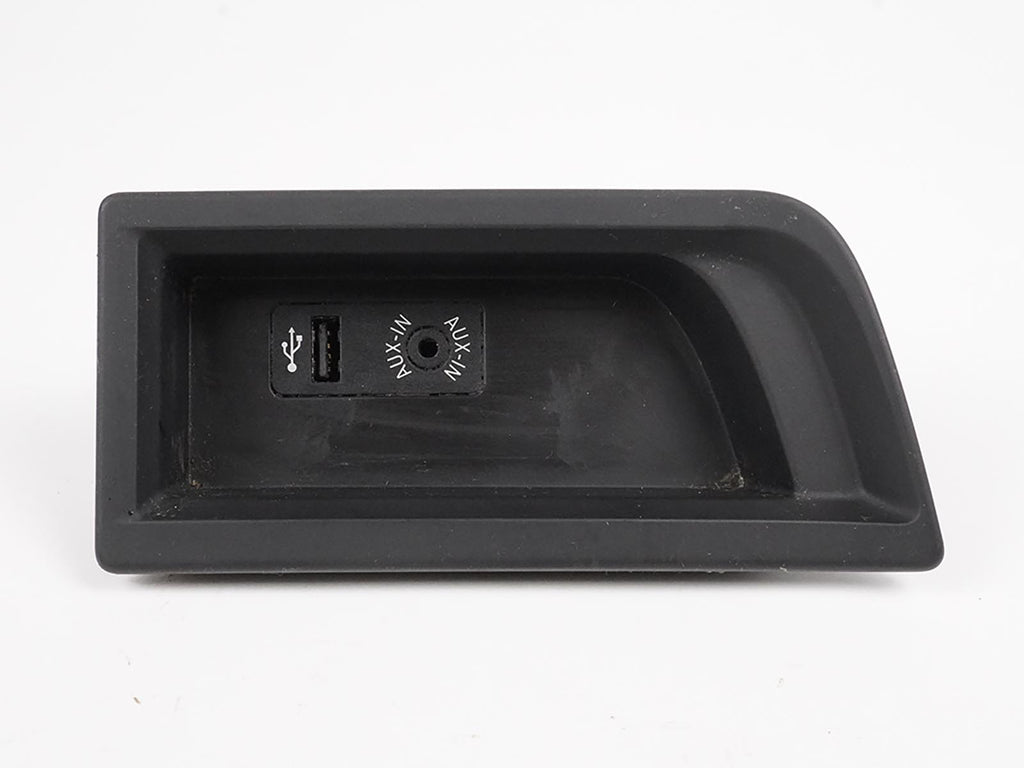  2012 - 2018 BMW 3 SERIES F30 CENTER CONSOLE AUXILIARY AUS USB SOCKET 51169207357, buy