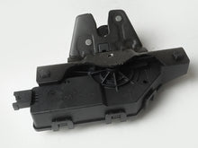 Load image into Gallery viewer, 2000 - 2006 BMW 3 SERIES E46 TRUNK TAILGATE LATCH LOCK ACTUATOR REAR 8196401 OEM, used