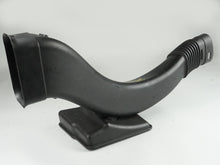 Load image into Gallery viewer, 2009 - 2012 BMW 7 SERIES F01 4.4L HOSE DUCT AIR INTAKE CLEANER TWIN TURBO RIGHT, used