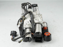 Load image into Gallery viewer, 2009 - 2012 BMW 7 SERIES F01 DYNAMIC DRIVE VALVE BLOCK SUSPENSION 51212803 OEM, buy