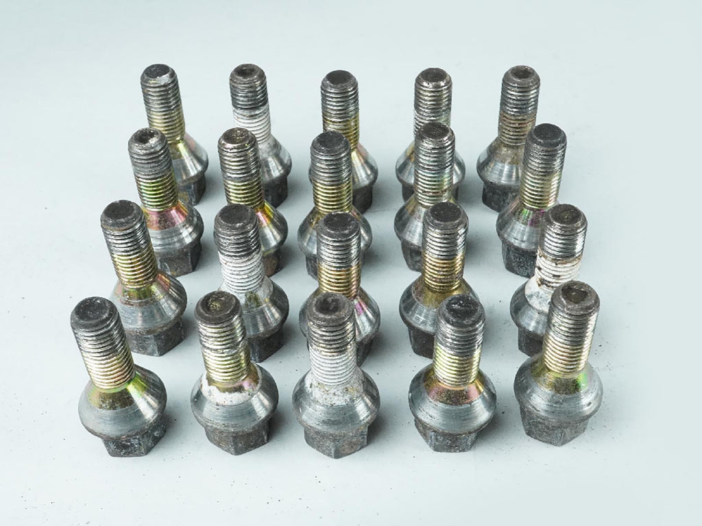  1997 - 2000 BMW 5 SERIES E39 NUG LUTS BOLTS STANDARD WHEEL SET OF 20 OEM, used