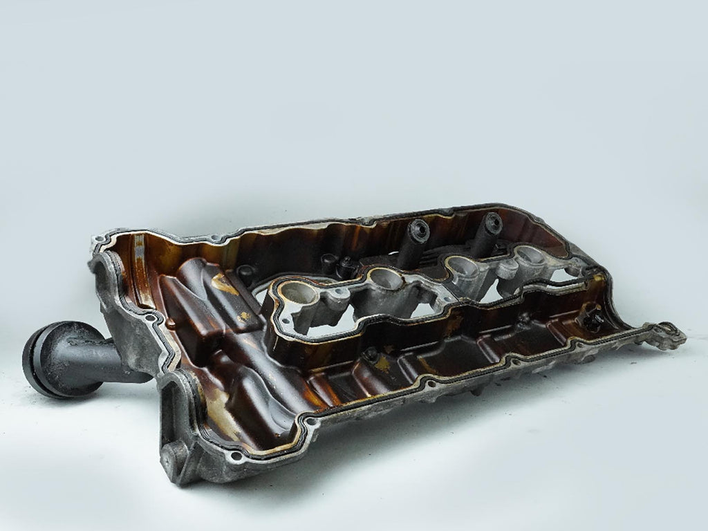  2011 - 2013 BMW X5 X6 E70 E71 4.4 TWIN TURBO VALVE COVER ENGINE CYLINDER HEAD RH, in stock