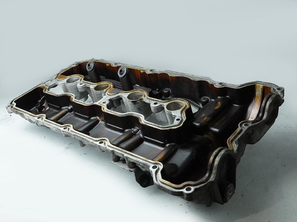  2011 - 2013 BMW X5 X6 E70 E71 4.4 TWIN TURBO VALVE COVER ENGINE CYLINDER HEAD LH, in stock