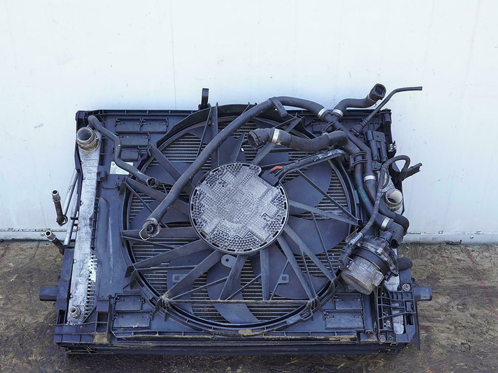  2011 - 2016 BMW 5 SERIES F10 550 4.4L ENGINE FAN COOLING RADIATOR MOTOR ASSEMBLY, price