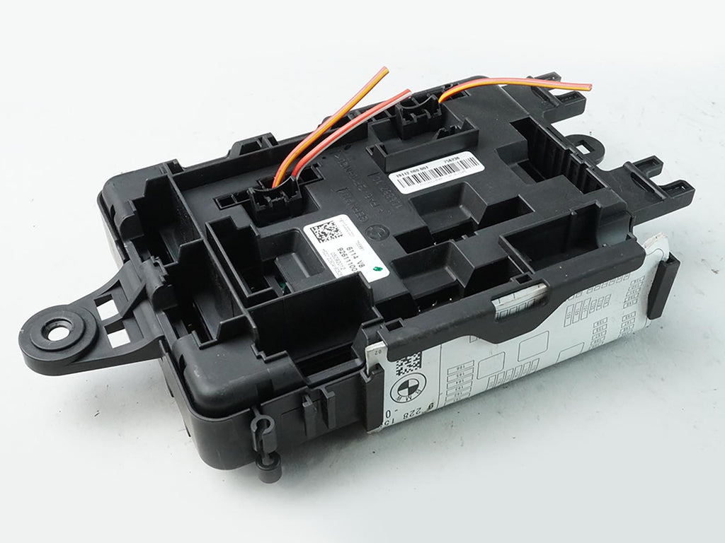  2012 - 2018 BMW 3 SERIES F30 FUSE BOX RELAY DISTRIBUTION BOX MODULE 9228158 OEM, cheap