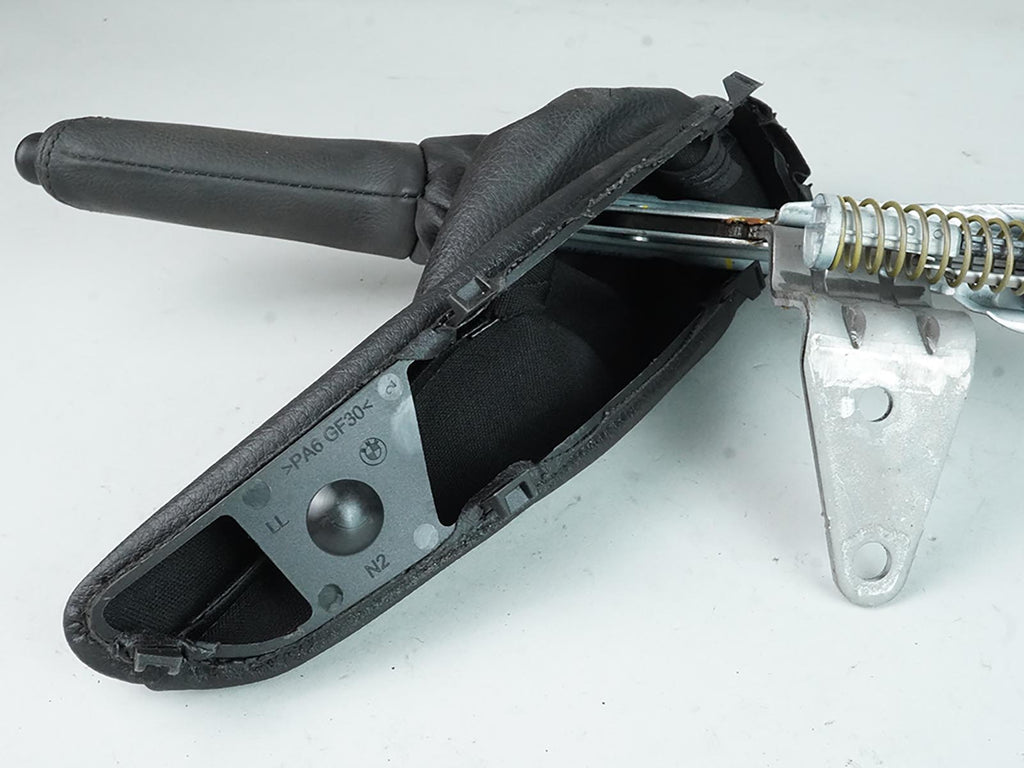  2013 - 2016 BMW 3 SERIES F30 HANDBRAKE EMERGENCY LEVER PARKING CENTER CONSOLE, in stock