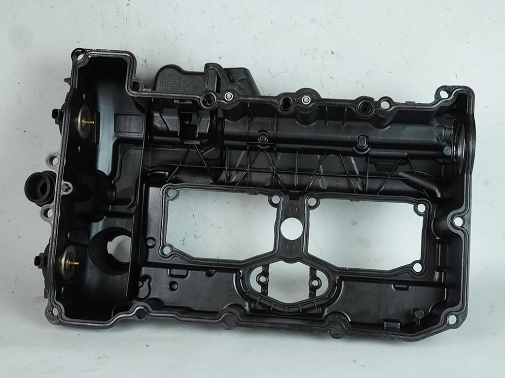  2012 - 2016 BMW 5 SERIES F10 528XI 2.0L VALVE COVER ENGINE MOTOR 11127588412, price