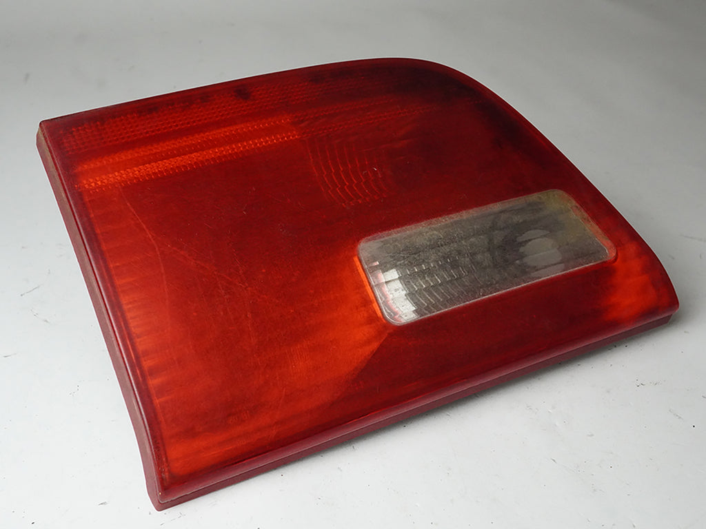  2004 - 2006 BMW X5 E53 TAIL LIGHT BRAKE STOP LAMP GATE INNER MTD REAR RIGHT RH, used