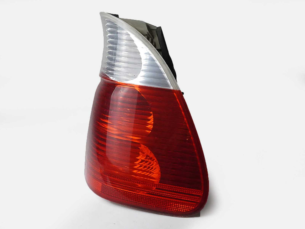  2004 - 2006 BMW X5 E53 TAIL LIGHT BRAKE STOP LAMP QUARTER MOUNTED REAR RIGHT RH, price