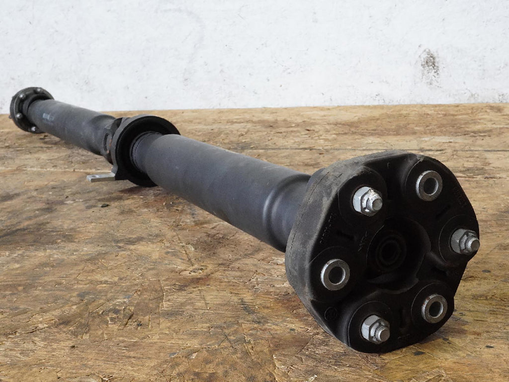  2006 - 2010 BMW M6 E63 E64 DRIVE SHAFT CARDAN PROPELLER SMG 7 SPEED REAR OEM, used