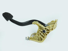 Load image into Gallery viewer, 2006 - 2010 BMW M6 E64 E63 PEDAL BRAKE STOP EMERGENCY W BRACKET 2282325 OEM, buy