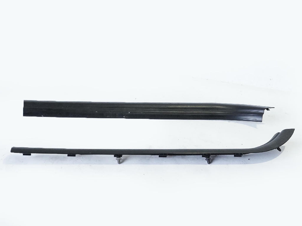  2006 - 2010 BMW M6 E64 SCUFF PLATE SILL DOOR TRIM COVER LEFT RIGHT SET OF 2 OEM, used