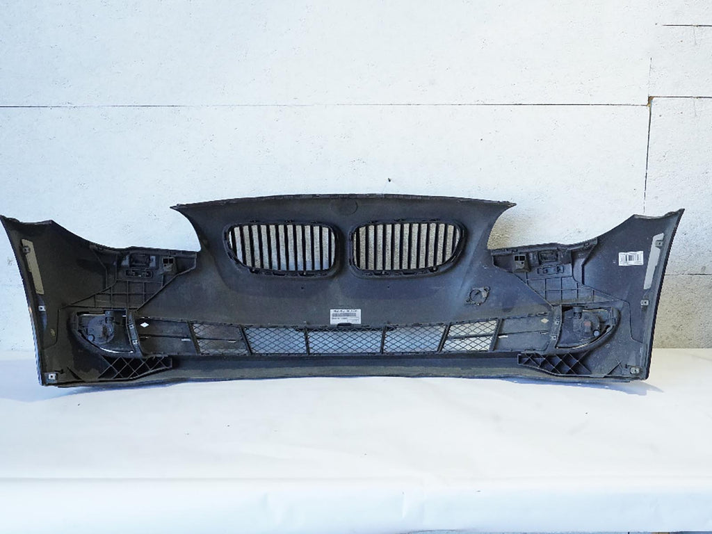  2011 - 2013 BMW 5 SERIES F10 BUMPER PANEL W FOG LIGHT GRILLE WASHER FRONT OEM, used