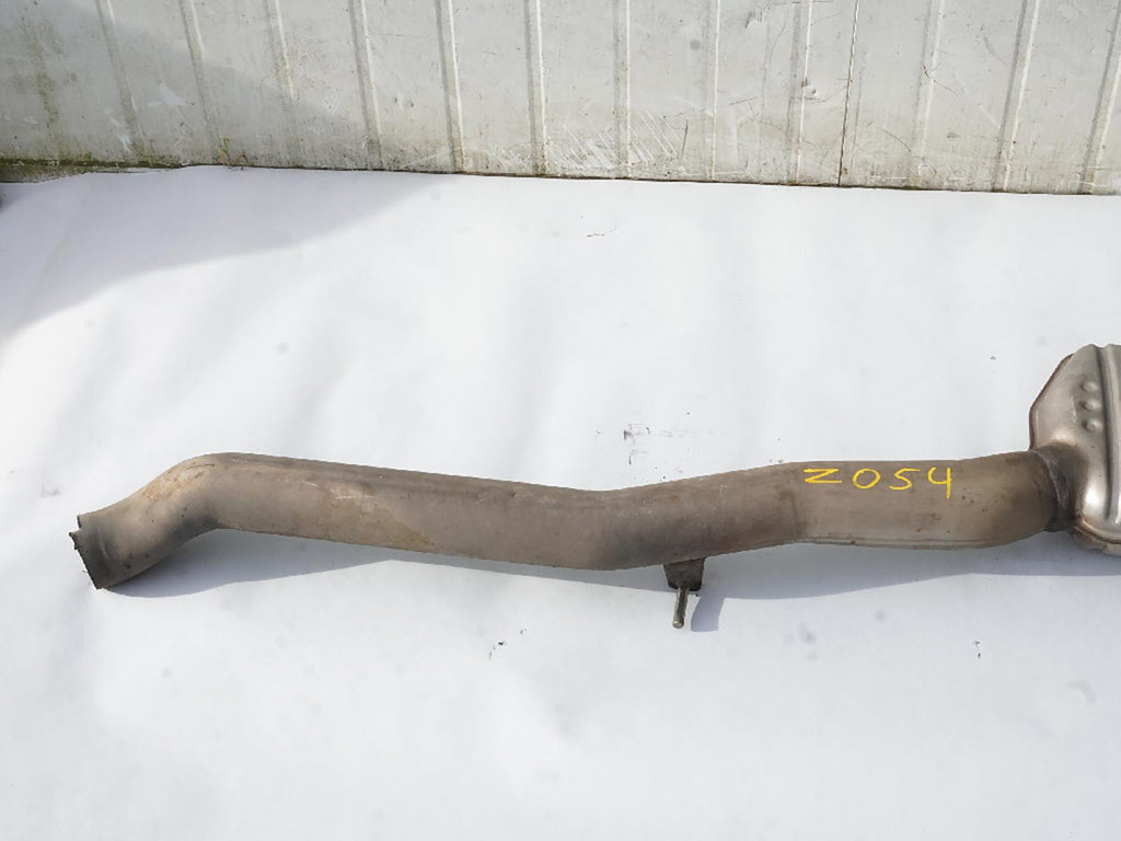  2011 BMW 5 SERIES F10 528I 3.0L EXHAUST MUFFLER SILENCER PIPE REAR 7590544 OEM, used