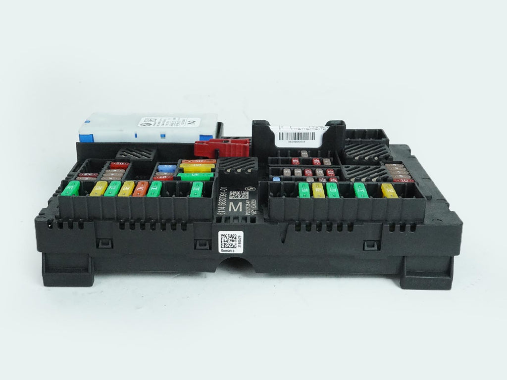  2019 BMW 5 SERIES G30 FUSE RELAY BOX JUNCTION BLOCK DISTRIBUTION UNIT OEM, buy