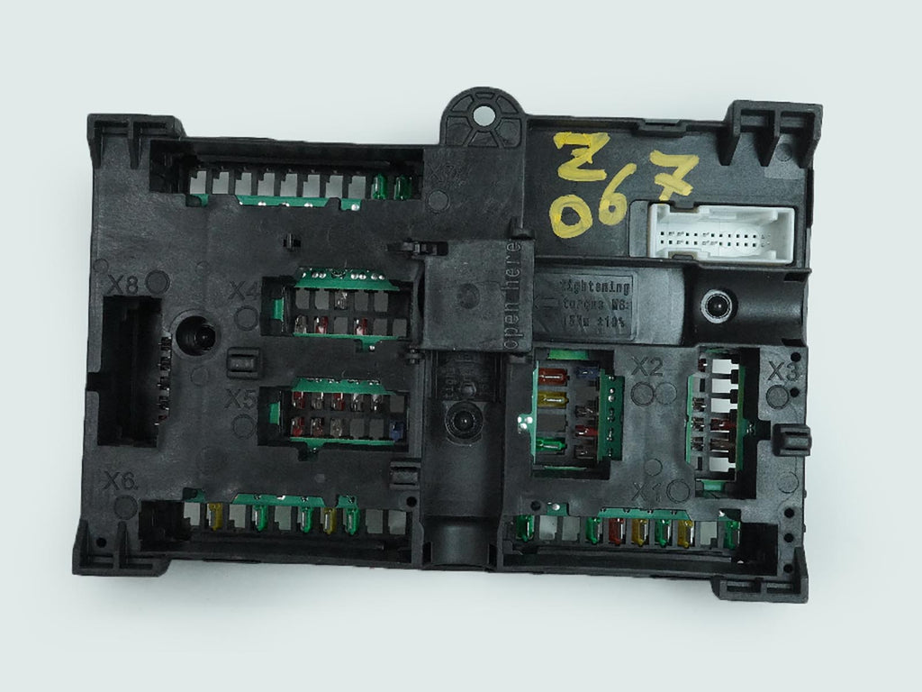  2019 BMW 5 SERIES G30 FUSE RELAY BOX JUNCTION BLOCK DISTRIBUTION UNIT OEM, price