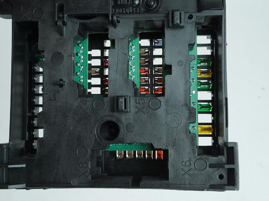  2019 BMW 5 SERIES G30 FUSE RELAY BOX JUNCTION BLOCK DISTRIBUTION UNIT OEM, price