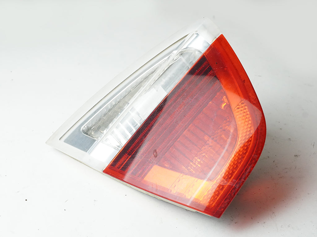  2006 - 2008 BMW 3 SERIES E90 TAILLIGHT BRAKE STOP LAMP LID MTD REAR LH LEFT OEM, price