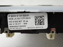 Load image into Gallery viewer, 2006 - 2011 BMW 3 SERIES E90 READING LIGHT LAMP CONSOLE OVERHEAD SUNROOF OEM, used