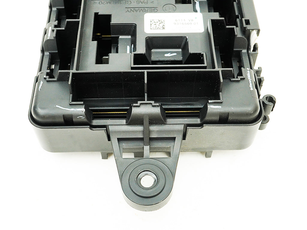  2014 - 2018 BMW X5 F15 FUSE RELAY BOX JUNCTION PANEL TRUNK MOUNTED REAR OEM, in stock