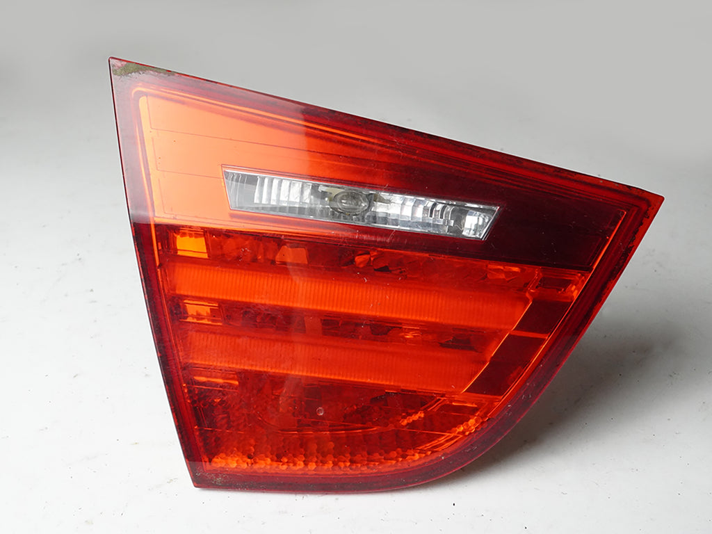  2009 - 2011 BMW 3 SERIES E90 TAILLIGHT BRAKE STOP LAMP DECKLID MOUNTED REAR LH, buy