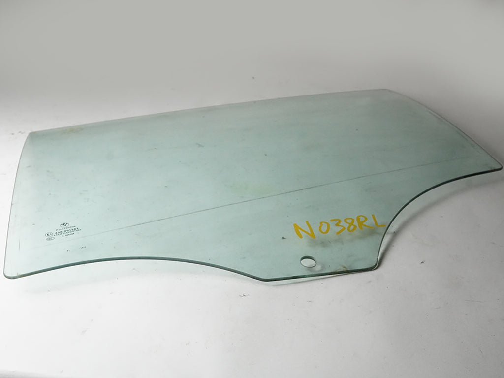  2007 - 2011 BMW 3 SERIES E90 WINDOW GLASS DOOR REAR LEFT LH DRIVER SIDE OEM, in stock