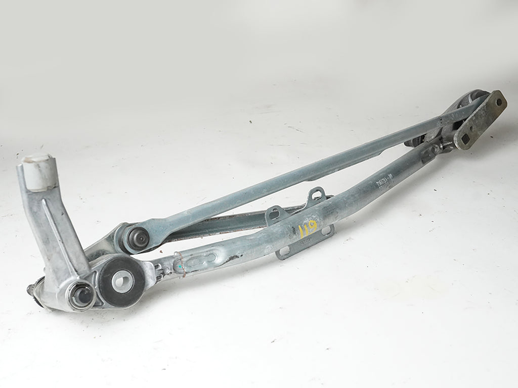  2007 - 2011 BMW 3 SERIES E90 E91 WIPER LINKAGE WINDOW WINDSHIELD GLASS FRONT, buy