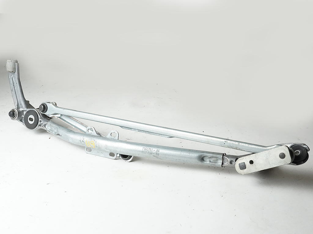  2007 - 2011 BMW 3 SERIES E90 E91 WIPER LINKAGE WINDOW WINDSHIELD GLASS FRONT, cheap