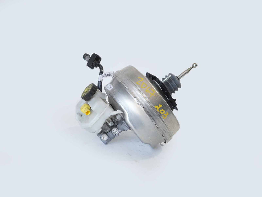  2017 - 2020 BMW 5 SERIES G30 BRAKE BOOSTER VACUUM W MASTER CYLINDER RESERVOIR, price