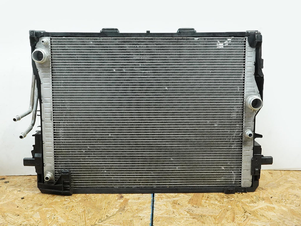  2011 - 2016 BMW 5 SERIES F10 AT RADIATOR AC CONDENSER COOLING 17117603625 OEM, cheap