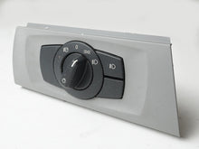 Load image into Gallery viewer, 2007 - 2009 BMW 3 SERIES E90 HEADLIGHT FOG LAMP AUTOMATIC SWITCH CONTROL OEM, price