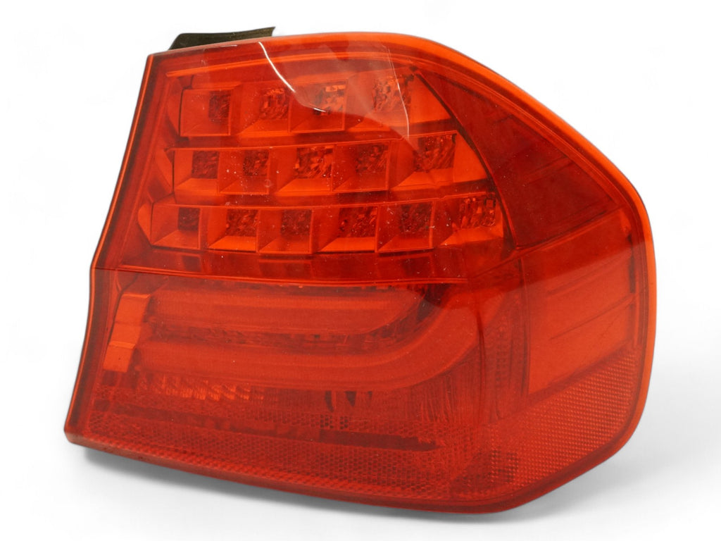  2009 - 2011 BMW 3 SERIES E90 TAILLIGHT BRAKE STOP LAMP LED QUARTER REAR RIGHT, buy