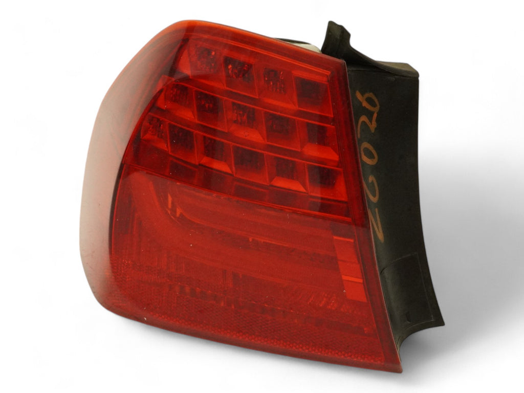  2009 - 2011 BMW 3 SERIES E90 TAILLIGHT BRAKE STOP LAMP LED QUARTER REAR LEFT OEM, cheap