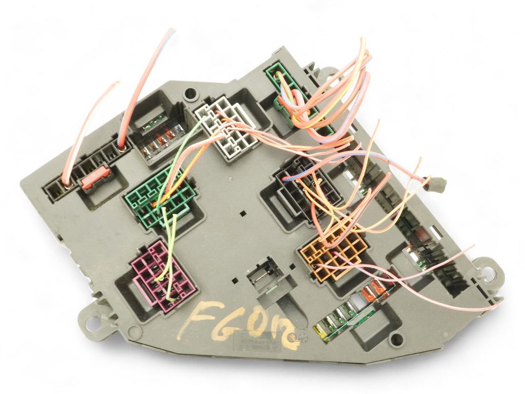  2012 BMW 5 SERIES F10 FUSE RELAY BOX JUNCTION DISTRIBUTION BLOCK 9252813 OEM, buy