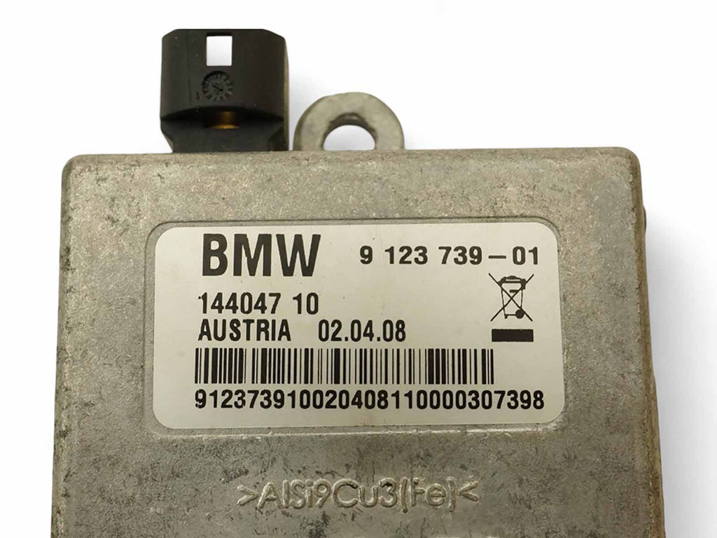  2006 - 2010 BMW M6 E64 E63 USB HUB INTERFACE ANTENNA CONTROL MODULE 9123739 OEM, in stock