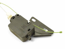 Load image into Gallery viewer, 2006 - 2010 BMW M6 E64 E63 LOCK LATCH ACTUATOR FUEL DOOR TANK FLAP 67116987635, in stock