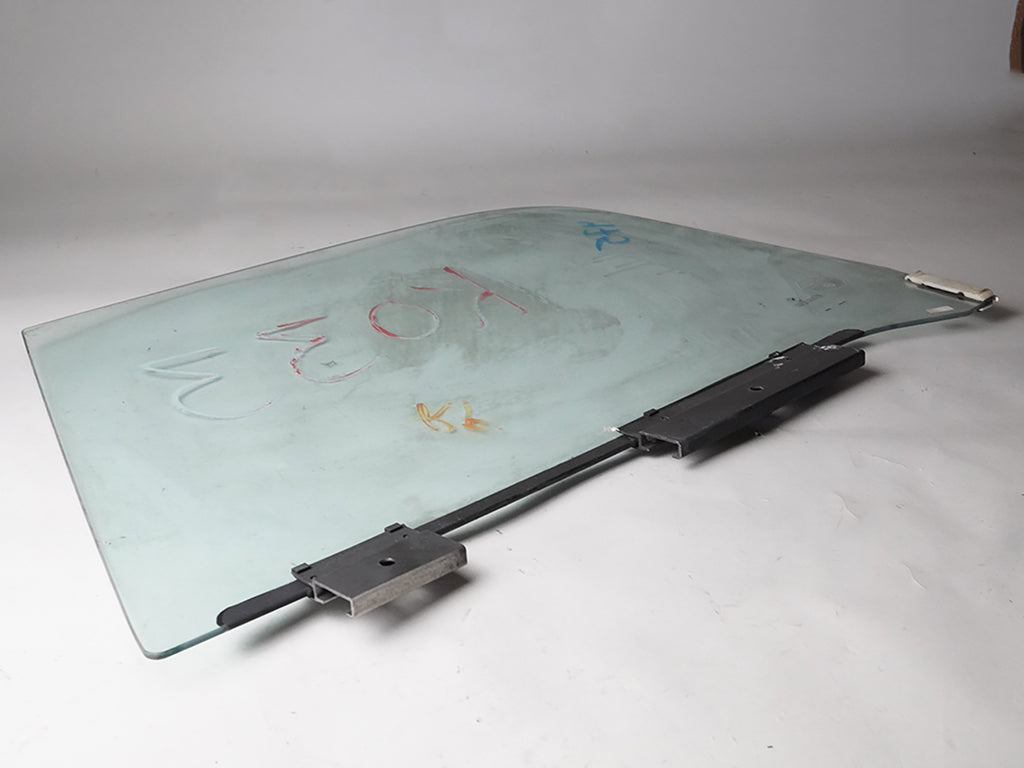  1996 - 2002 BMW Z3 ROADSTER GLASS WINDOW DOOR PASSENGER RIGHT FRONT OEM, in stock