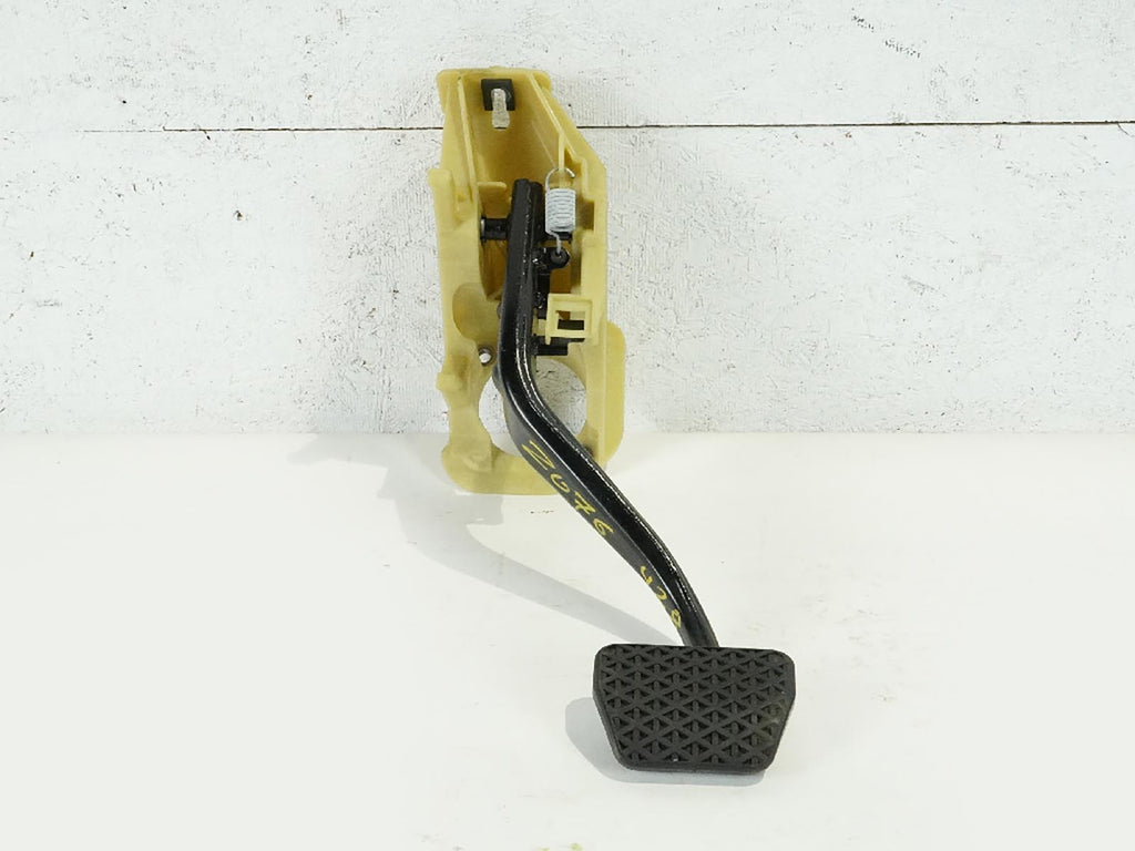  2011 - 2016 BMW 5 SERIES F10 PEDAL  STOP BRAKE W BRACKET PAD 35116782665 OEM, buy