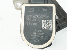 Load image into Gallery viewer, 2011 - 2016 BMW 5 SERIES F10 SUSPENSION HEIGHT LEVEL SENSOR REAR UNIT OEM, price