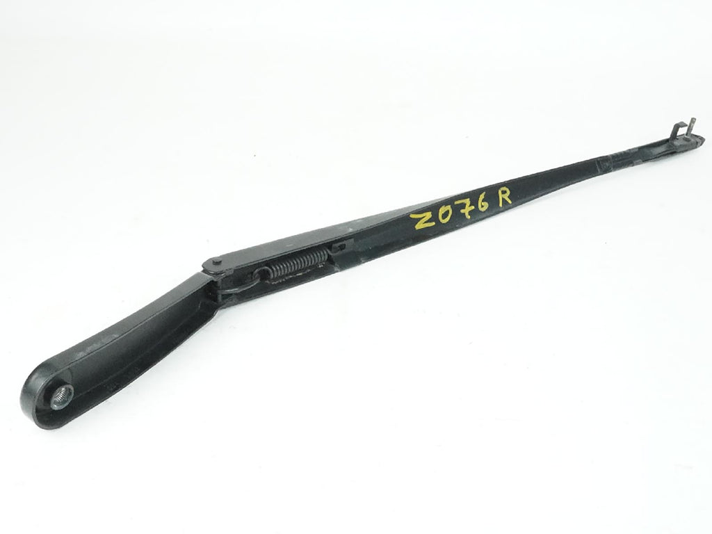  2011 BMW 5 SERIES F10 WIPER ARM CLEANER WINDSHIELD PASSENGER SIDE RIGHT FRONT, price