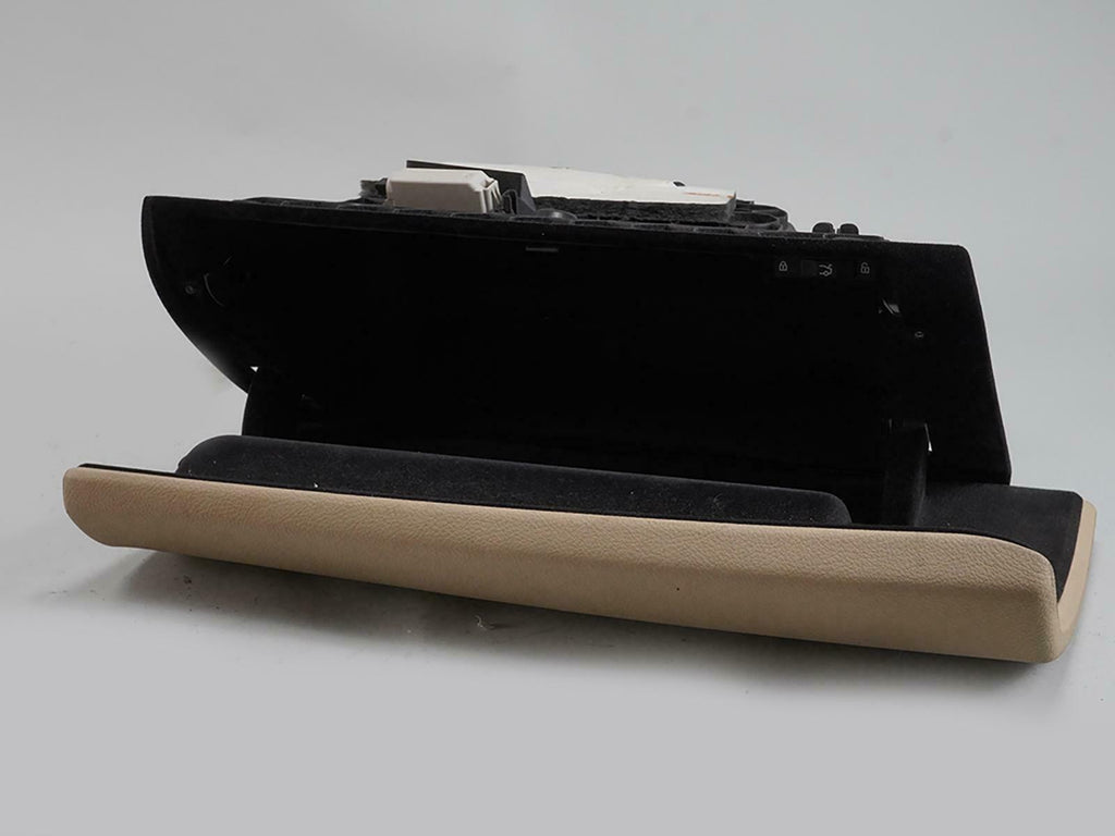  2014 - 2016 BMW 4 SERIES F32 GLOVE BOX STORAGE COMPARTMENT PASSENGER RIGHT OEM, in stock