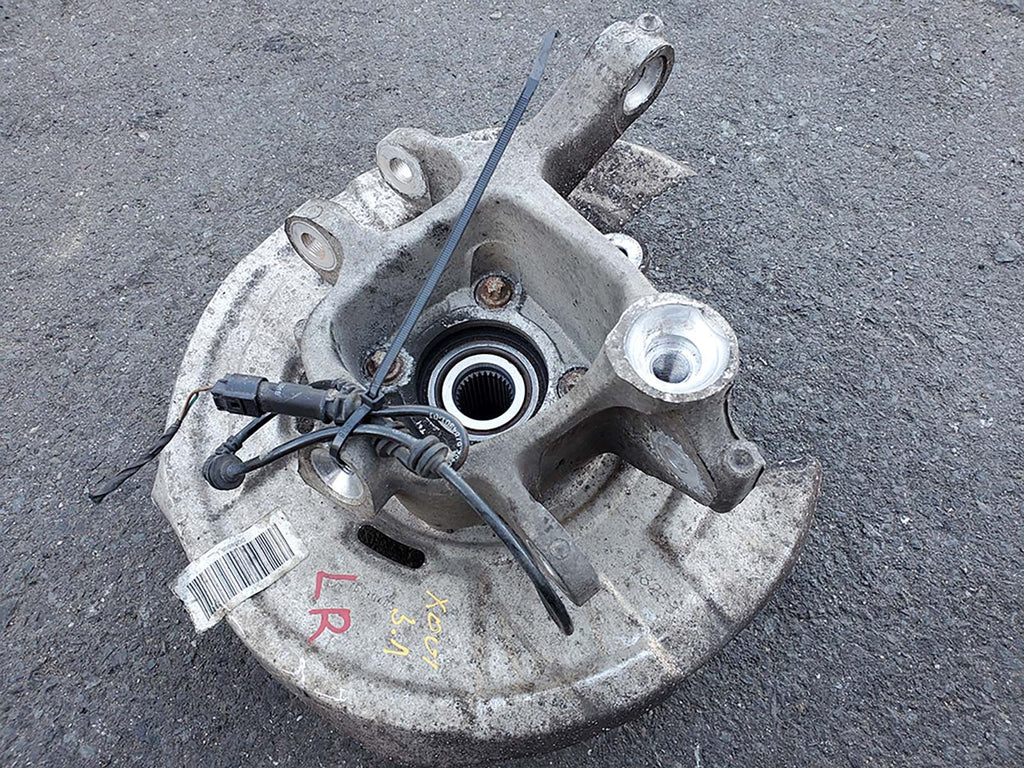  2011 - 2016 BMW 5 SERIES F10 535 XDRIVE SPINDLE KNUCKLE HUB REAR LEFT OEM, used