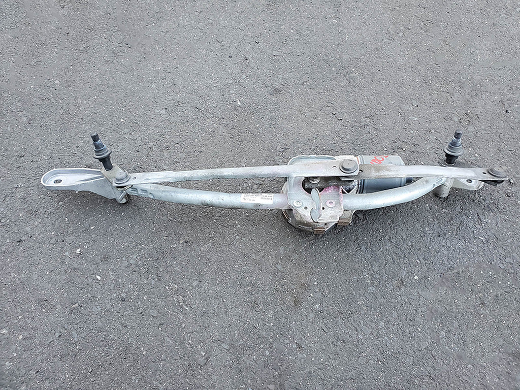  2011 - 2016 BMW 5 SERIES F10 535 X DRIVE WIPER MOTOR WINDSHIELD LINKAGE FRONT, price