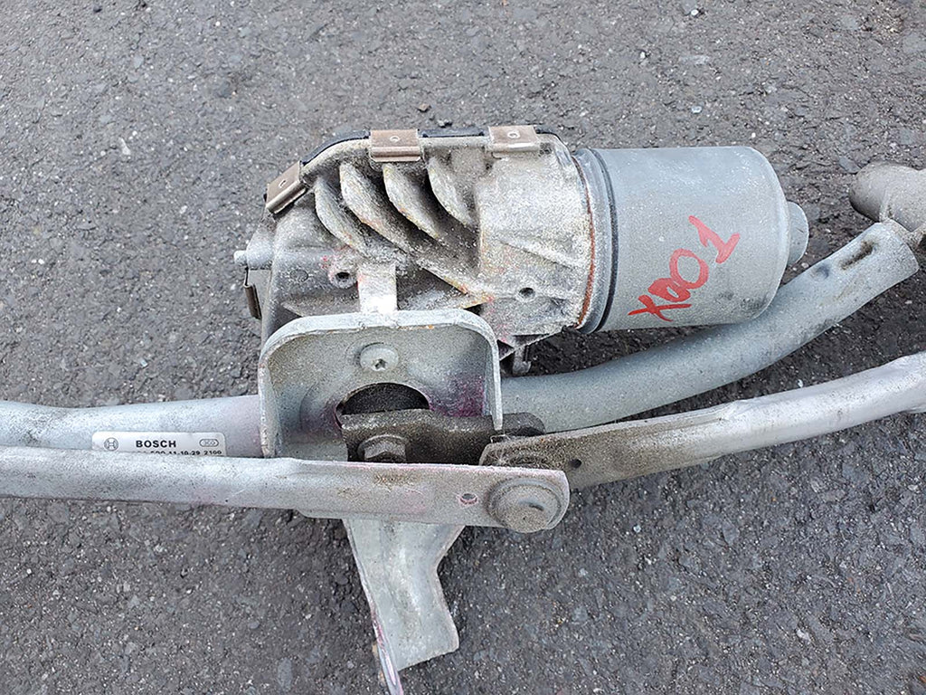  2011 - 2016 BMW 5 SERIES F10 535 X DRIVE WIPER MOTOR WINDSHIELD LINKAGE FRONT, used