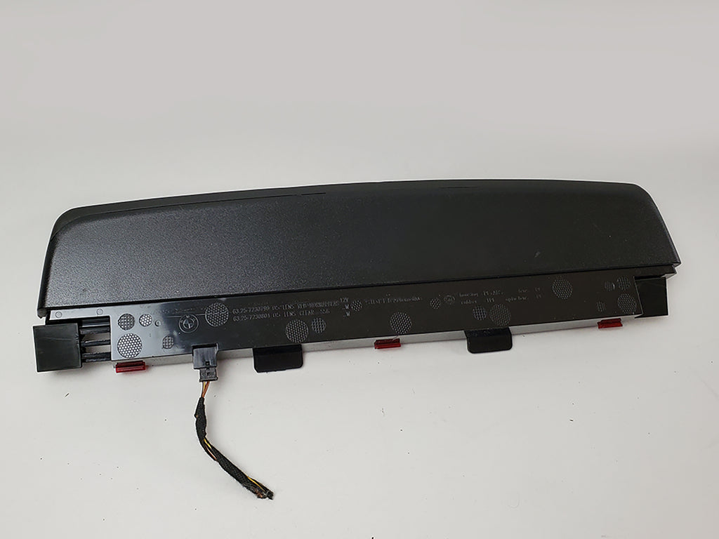  2011 - 2016 BMW 5 SERIES F10 3RD BRAKE STOP LIGHT  LAMP REAR 63257230799 OEM, cheap