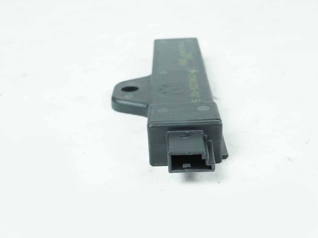  2011 - 2016 BMW 5 SERIES F10 KEYLESS ENTRY ANTENNA CONTROL MODULE 65209220832, in stock