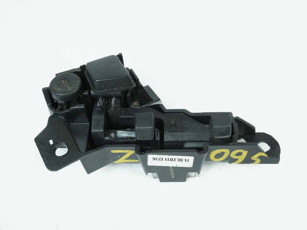  2011 - 2016 BMW 5 SERIES F10 LOCK LATCH ACTUATOR GLOVE BOX COMPARTMENT FRONT OEM, cheap