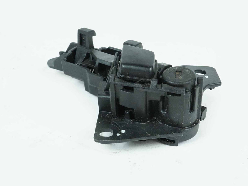  2011 - 2016 BMW 5 SERIES F10 LOCK LATCH ACTUATOR GLOVE BOX COMPARTMENT FRONT OEM, in stock