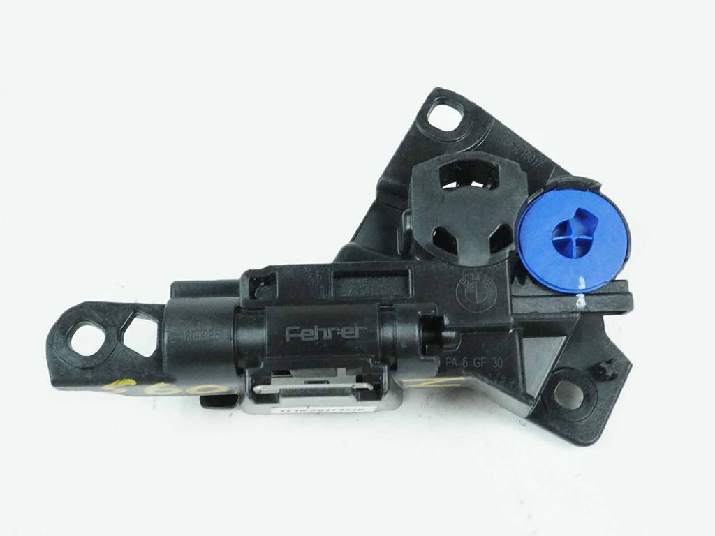  2011 - 2016 BMW 5 SERIES F10 LOCK LATCH ACTUATOR GLOVE BOX COMPARTMENT FRONT OEM, used