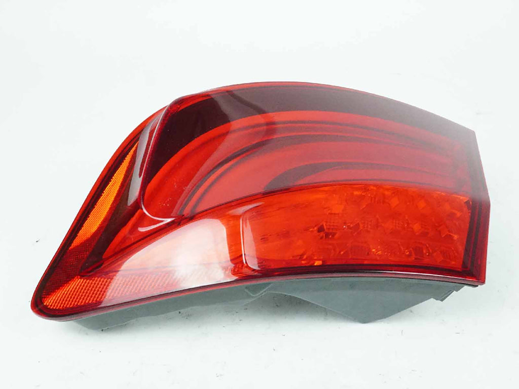  2011 - 2013 BMW 5 SERIES F10 TAIL LIGHT LAMP QUARTER MOUNTED REAR RIGHT RH OEM, used